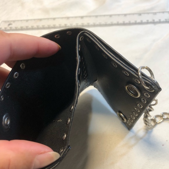 Skull faux Leather Chain Studded Trifold Wallet - Picture 5 of 13